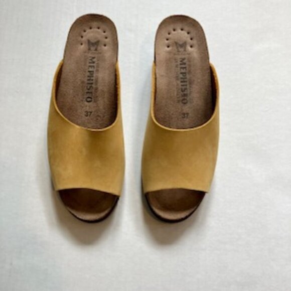 MEPHISTO leather/ suede wedge in yellow size 7 - Picture 1 of 8